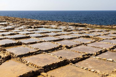 AO7I5227 Salt Pans Marsalforn Gozo