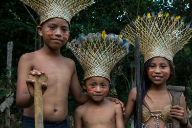 7P8A1963 Tribe Cocoma Rio Nanay Amazonas Peru