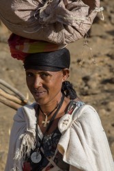 8R2A8894 Tribe Amhara LT 10