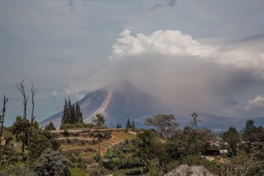 8R2A0401 Sinabung Volcano Gundaling Hill Sumatra Indonesia