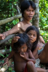 AI6I5414 Tribe Anak Dalam Bukit Duabelas NP South Sumatra