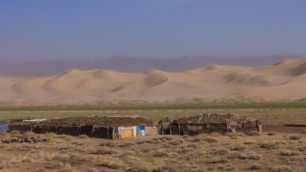 996a9697 khongorynels dunes gobi mongolia