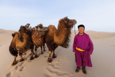 bs2a5717 khongorynels dunes gobi mongolia