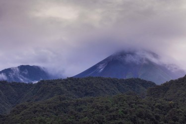 996a3029 volcano reventador amazon ecuador