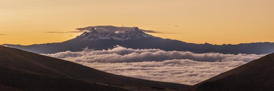 996a3474 pano volcano chimborazo el altar  ecuador