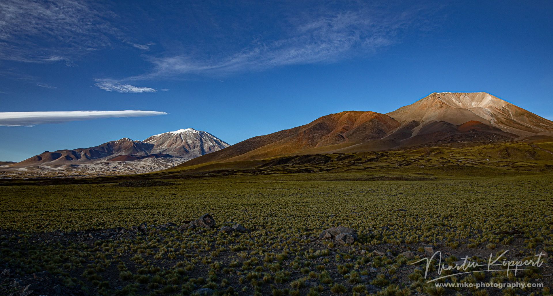 Volcano Incawasi Parque Nacional Tres Cruses Desierto De Atacama